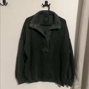 Aerie Women’s Dark Green Zip-Up Sweatshirt